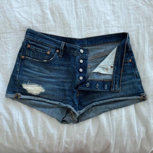 Levis 501 Distressed jean short cutoffs, sz 31 - Picture 3 of 7